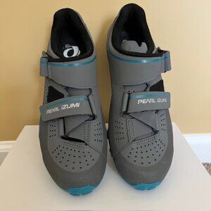 NEW Pearl Izumi Cycling Shoes - EU 40